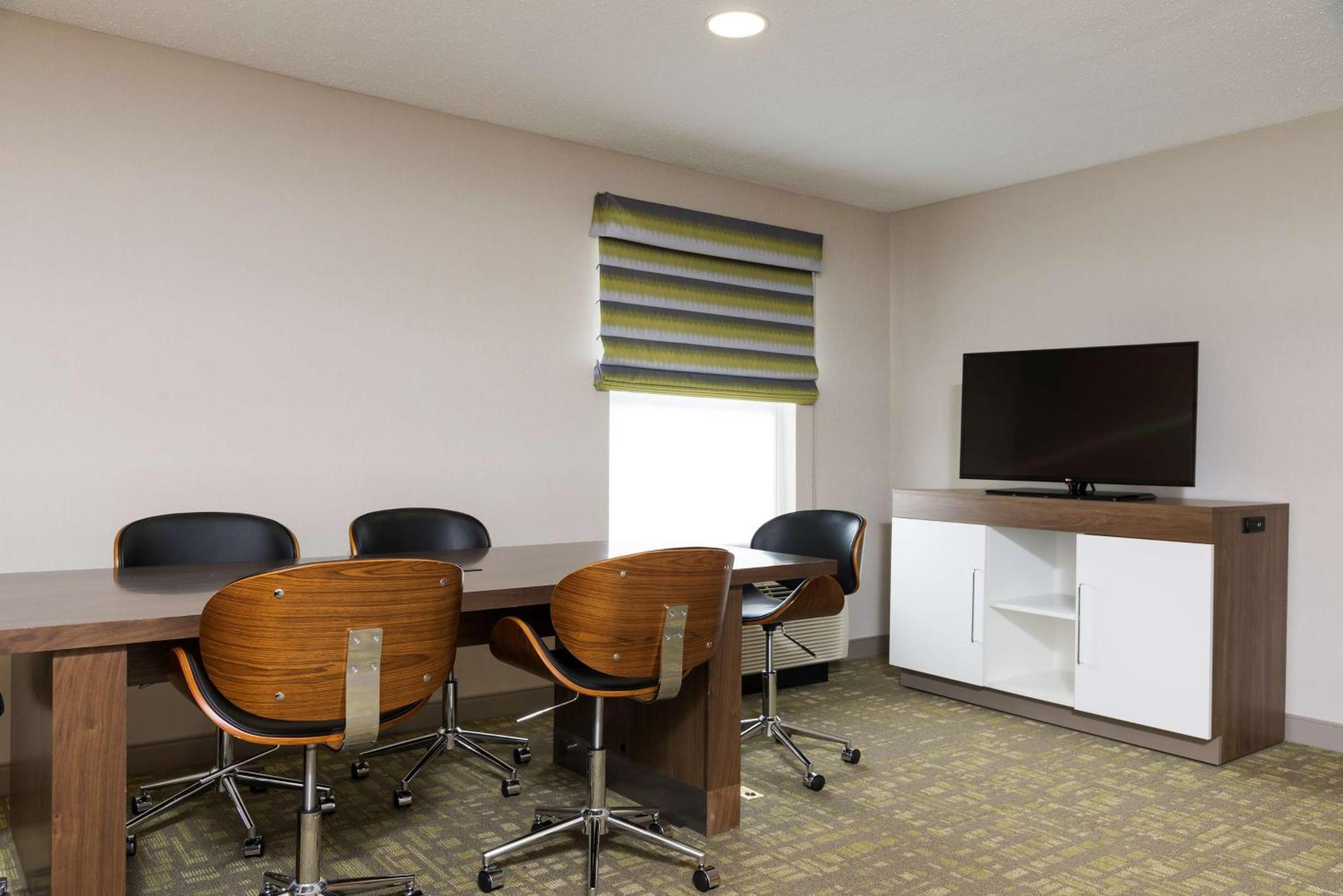 Hampton Inn & Suites East Lansing Okemos Zewnętrze zdjęcie