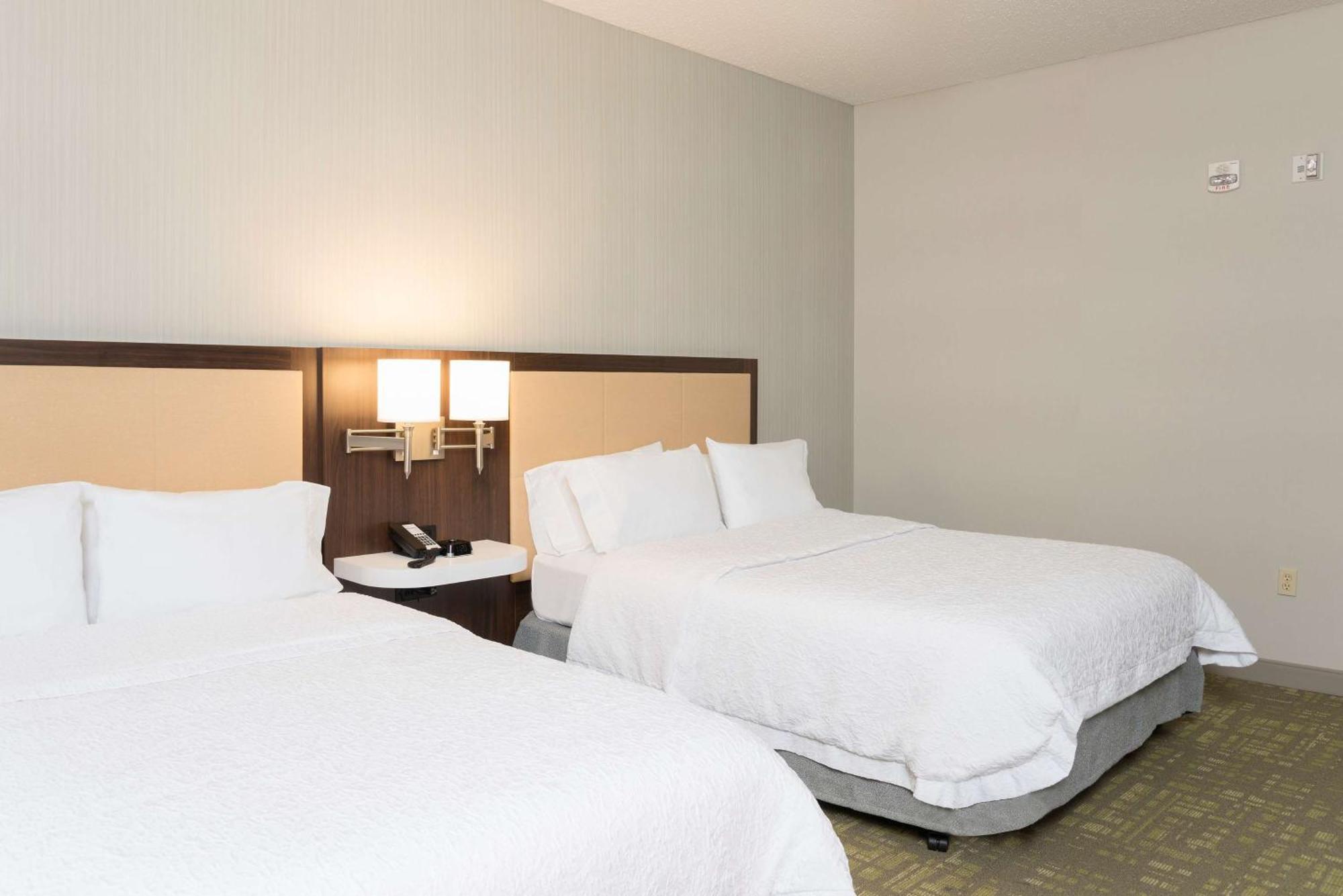 Hampton Inn & Suites East Lansing Okemos Zewnętrze zdjęcie