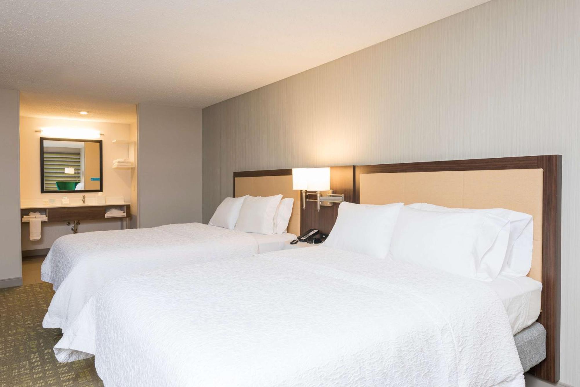 Hampton Inn & Suites East Lansing Okemos Zewnętrze zdjęcie