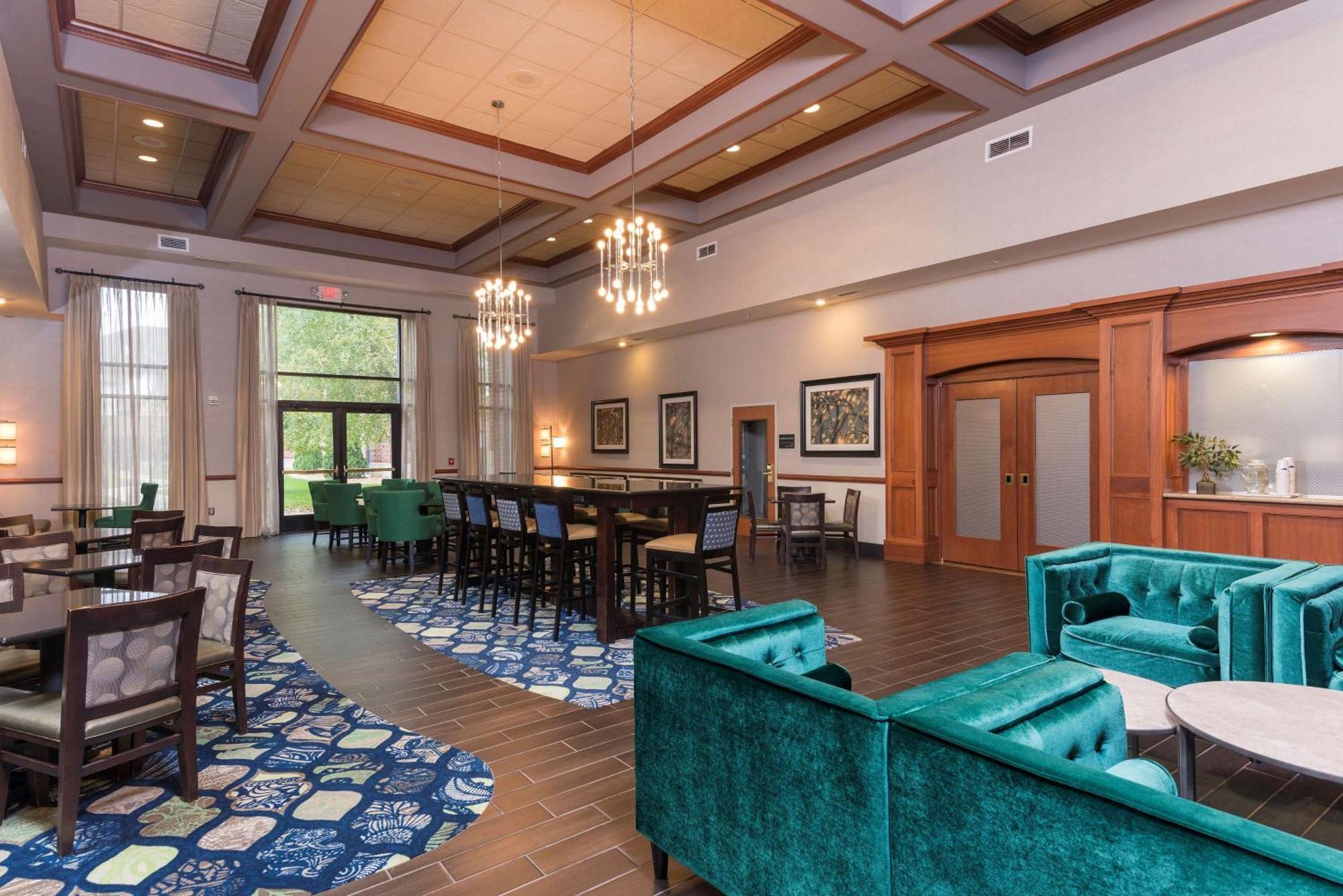 Hampton Inn & Suites East Lansing Okemos Zewnętrze zdjęcie